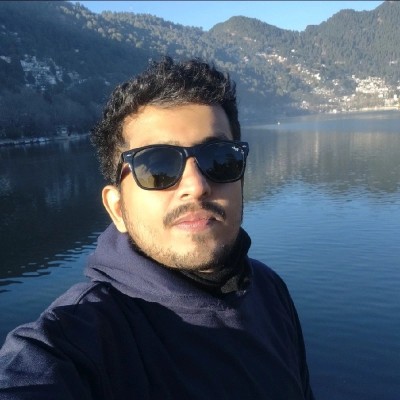 Vivek Shukla